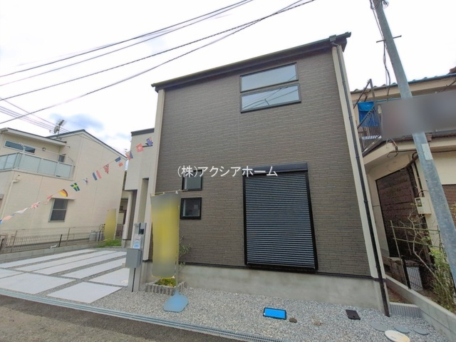 所沢市下安松・全1棟　新築一戸建　～LDK16帖～の外観