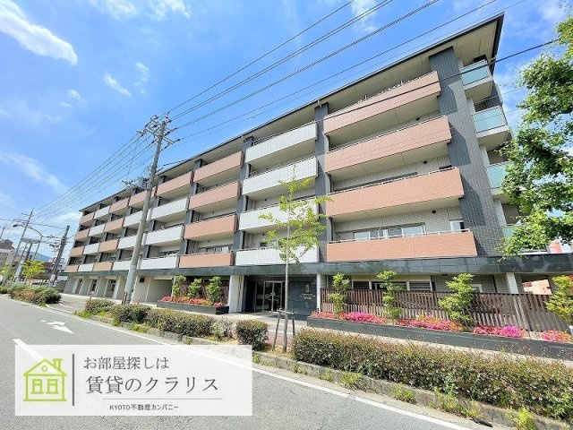 京都市西京区川島野田町の賃貸マンションの外観