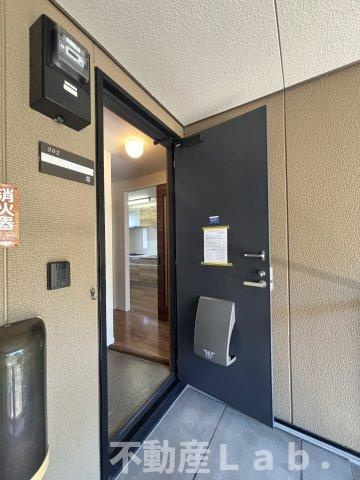 ノーズヴィラ一番館のエントランス