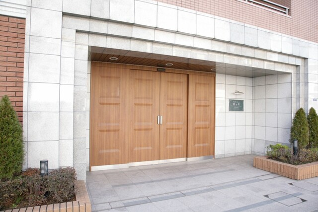 アルヴァローレ西ヶ原のエントランス|アルヴァローレ西ヶ原：「西ヶ原」駅徒歩６分！
