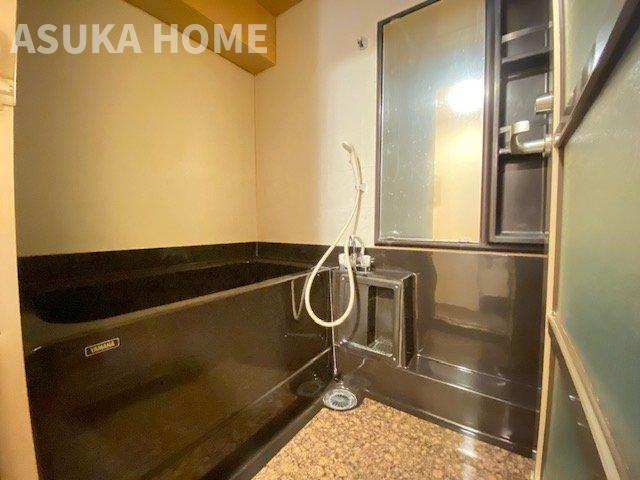 ライオンズマンション戸部の浴室|毎日の疲れを癒す浴室はシンプルイズベスト！