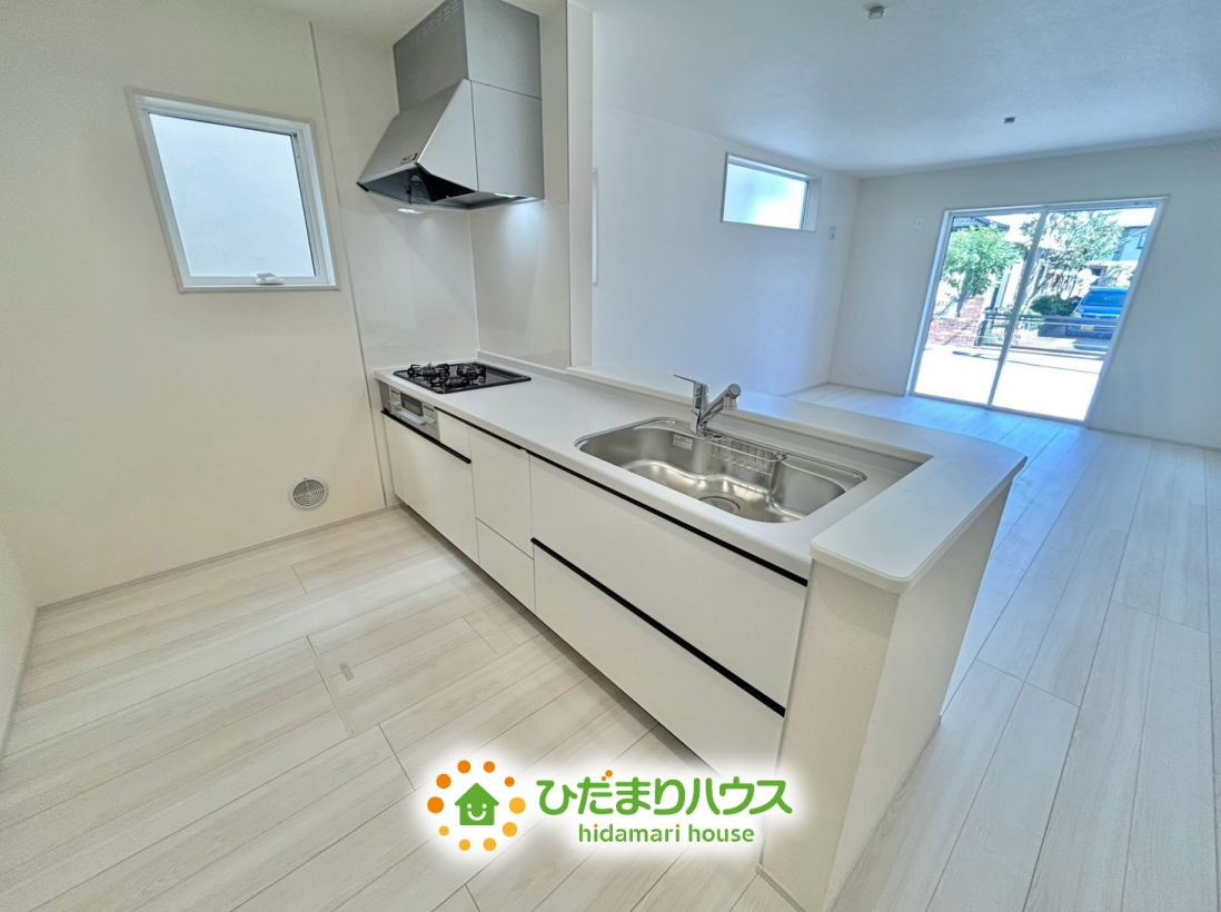 宮代町川端　新築一戸建て　04　リーブルガーデンのキッチン
