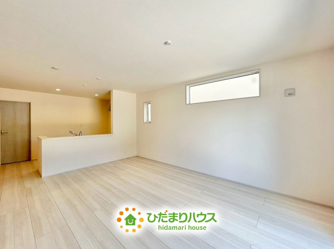 宮代町川端　新築一戸建て　04　リーブルガーデンの居間・リビング