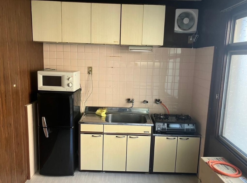 塩屋町９丁目　中古戸建　収益のキッチン