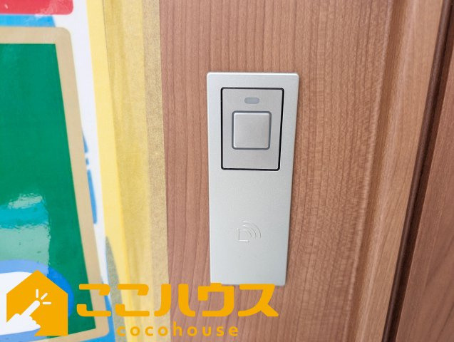 豊見城市金良III　新築戸建て　全10棟　G号棟の設備|スマートキー対応玄関ドア