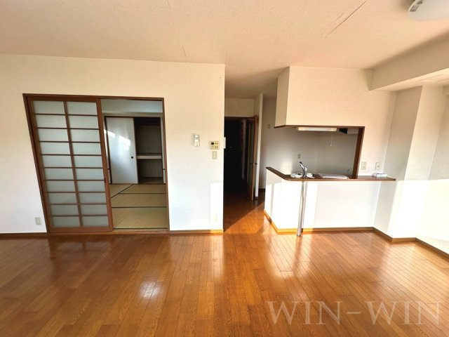 ピエール・ノーヴァの居間・リビング|イメージ（同建物内別部屋の写真です）