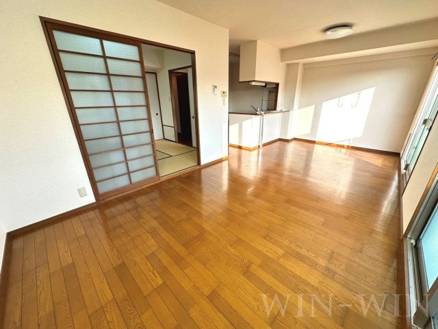 ピエール・ノーヴァの居間・リビング|イメージ（同建物内別部屋の写真です）