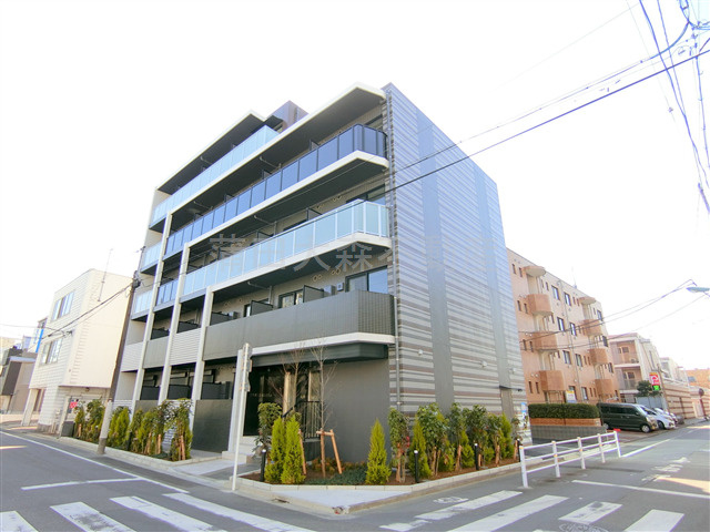 LUMEEDルミード羽田の外観