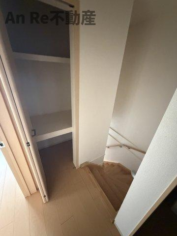 ガーデスの内装