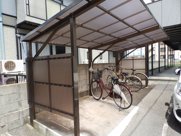 ファミール東琴芝のその他共用部分|駐輪場