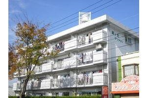 緑ヶ丘マンションの外観