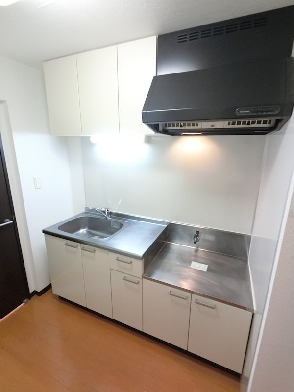 相模原市緑区二本松４丁目の賃貸マンションのキッチン