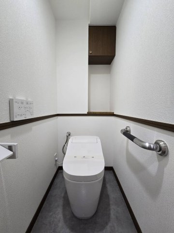 アンピール東公園Ⅱのトイレ|毎日快適に使える、落ち着きある上質なトイレスペース。