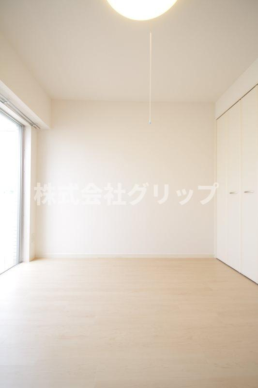 マーレ横浜白金の洋室