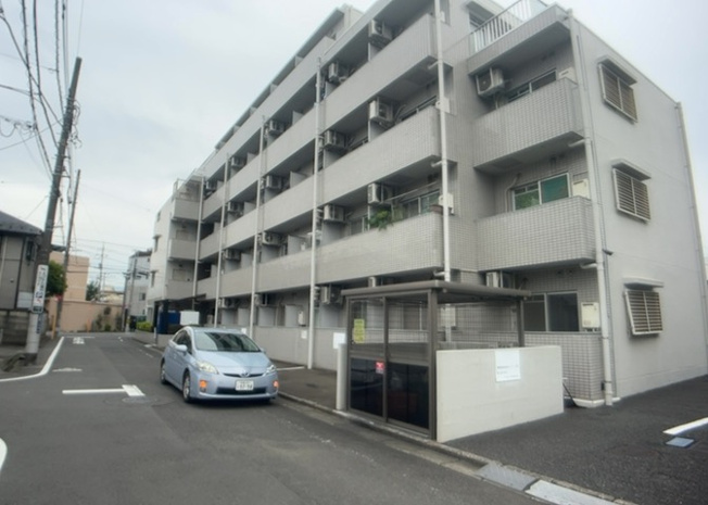 【外観】 | クリオ西八王子壱番館 | マンションの外観は非常に重要なポイントです！外観の善し悪しは資産価値に大きな影響を与えます。外観のいいマンションを購入することで、高値で売却がしやすく、買い手が見つかりやすいというメリットがあります。