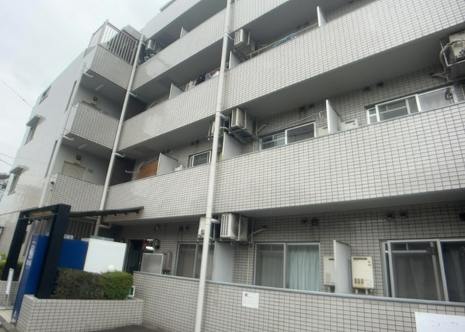 【内装】 | クリオ西八王子壱番館 | 共用部分は、一棟の建物に住む区分所有者全員が共同で所有するとし、共用部分の管理、補修などは、区分所有者で形成される管理組合が行います。個人の判断で勝手に変更することはできませんので覚えておきましょう。