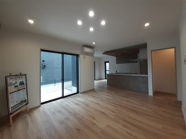熊本市南区御幸木部３丁目の新築一戸建の居間・リビング|LDK19.7帖