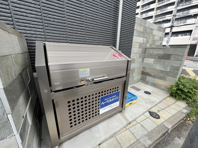 プルミエール碑文谷のその他共用部分|★敷地内ゴミストッカー★