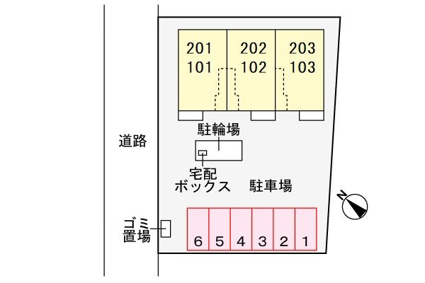 イースト　オレヌの駐車場