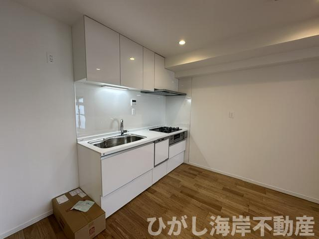 ライオンズマンション辻堂西海岸のキッチン|新規リフォーム完了！　キッチンスペース