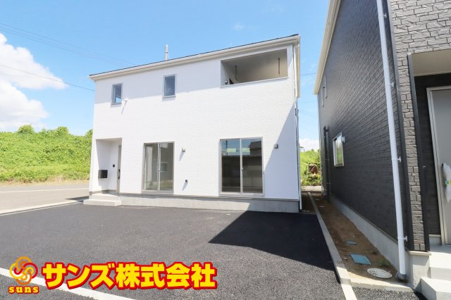 郡山市富田町字西原　　　１号棟　　　大島小学校、郡山第６中学区の外観|南東側から見た外観♪