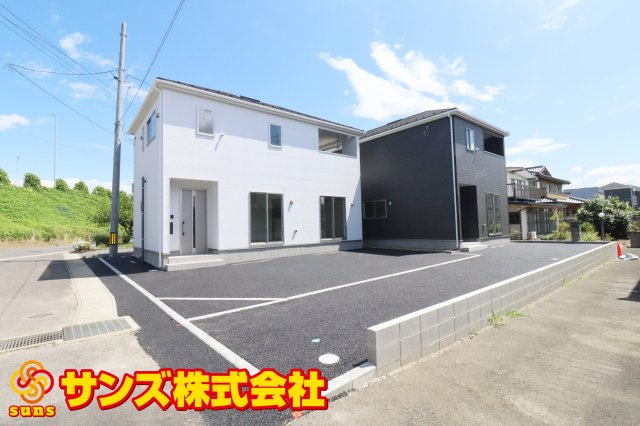 郡山市富田町字西原　　　１号棟　　　大島小学校、郡山第６中学区の外観|南西側から見た区画全体