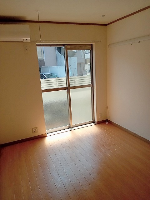 メゾンスズエンの寝室|★南向きの明るいお部屋です★