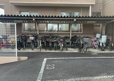 【駐輪場】 | 東急ドエル・アルス多摩境 | マンションの駐輪場は、事前に空きがあるか確認を取ると安心です。せっかく入居したのに駐輪スペースがない！なんてことになったら大変ですよね。そこで、内見時や購入前にはまず事前に確認しておくと良いでしょう。