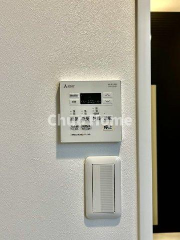 VILLEVIO MINOWAの冷暖房・空調設備|【浴室乾燥機】暖房・冷風・換気・乾燥が可能です。毎日を快適に過ごせるうれしい機能が揃っています。雨の日の洗濯物も安心です。