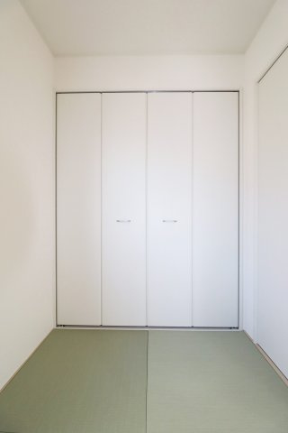 郡山市富田町字西原　　　２号棟　　　大島小学校、郡山第６中学区の収納