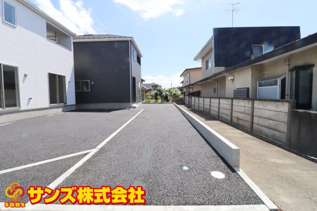 郡山市富田町字西原　　　２号棟　　　大島小学校、郡山第６中学区の外観|南西側から見た区画全体