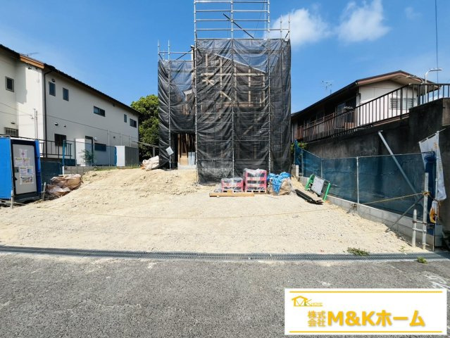 知多市南粕谷3丁目　全1棟