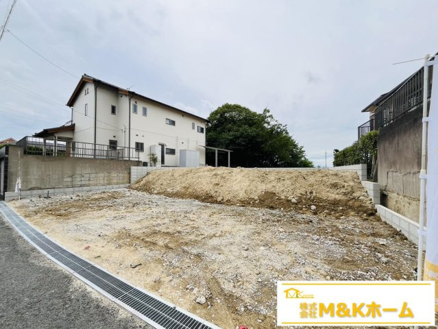 知多市南粕谷3丁目　全1棟の外観|R8.6.23撮影　全居室フローリング♪