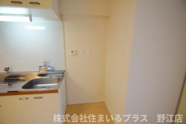 鶴見ロータスマンションのキッチン