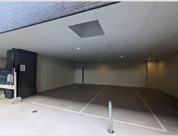 ウェルホームズ住吉大社の駐車場
