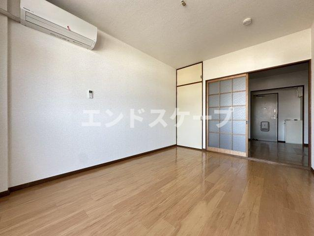 メゾンアルモニーの洋室|高崎、前橋のお部屋探しはエンドスケープまで！お客様の理想お聞かせ下さい♪
