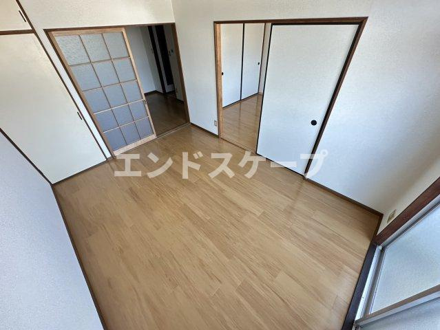 メゾンアルモニーの洋室|高崎、前橋のお部屋探しはエンドスケープまで！お客様の理想お聞かせ下さい♪