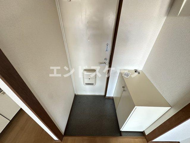 メゾンアルモニーの玄関|高崎、前橋のお部屋探しはエンドスケープまで！お客様の理想お聞かせ下さい♪