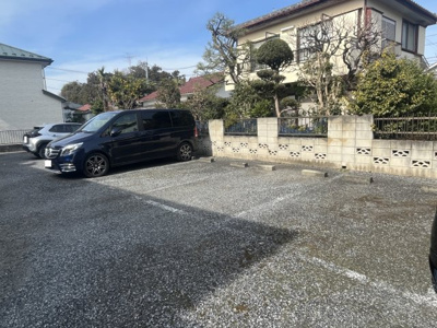 【駐車場】