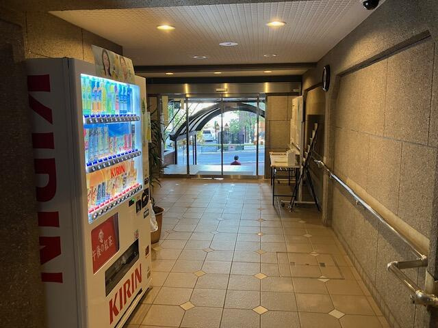 マンション東陽町のエントランス|100139584034_10.jpg