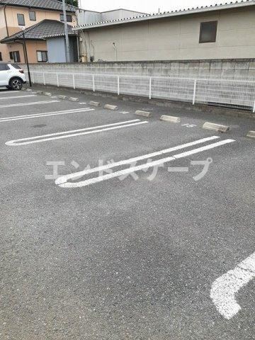 ボ・ヌールの駐車場|高崎、前橋のお部屋探しはエンドスケープまで！お客様の理想お聞かせ下さい♪