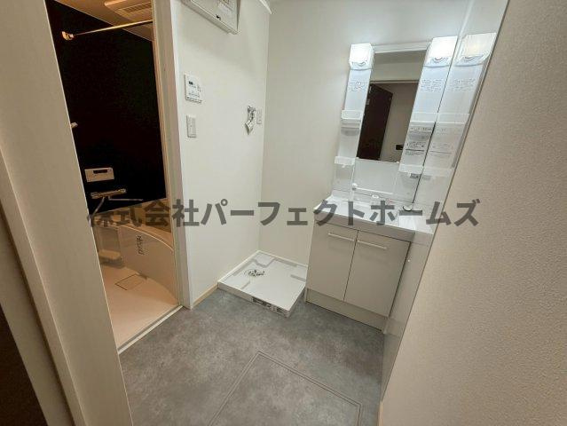 メゾンヴィオレ翔開の洗面所|スペースが確保できる洗面所です
