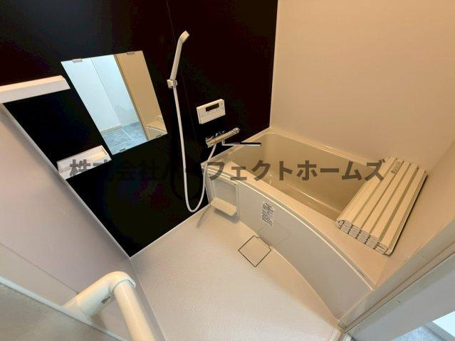 メゾンヴィオレ翔開の浴室|きれいなお風呂です