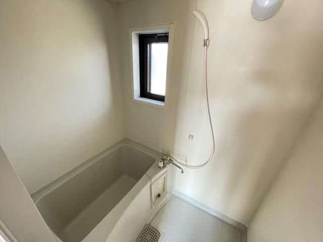 調布市上石原１丁目の賃貸マンションの浴室|別部屋参考写真
