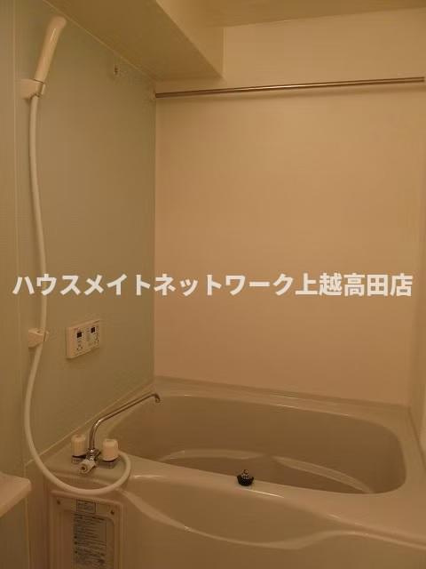 レゴリスＢの浴室|追焚機能付