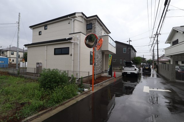 《仲介手数料無料》練馬区大泉学園町２丁目27-44新築一戸建てケイアイグレイスの外観