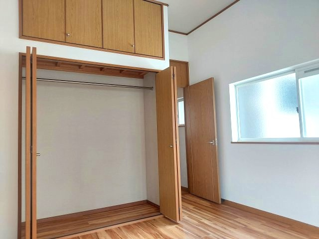 宝塚市安倉南4丁目一戸建の洋室|2階洋室約5帖
