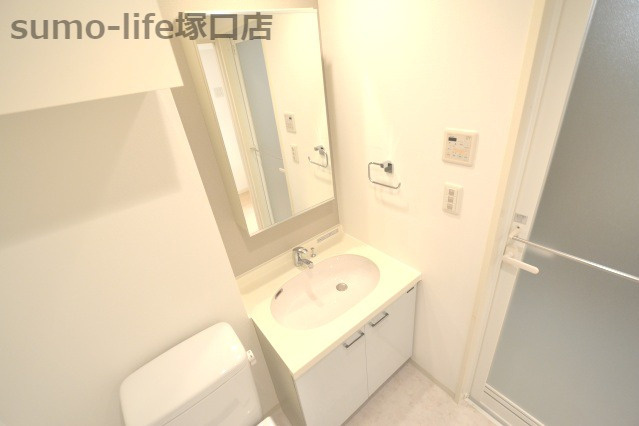 ベルファース尼崎の洗面所