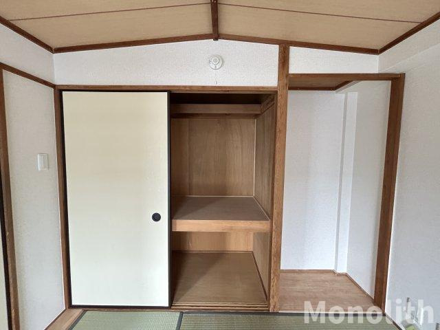 光明池駅前４号棟の収納