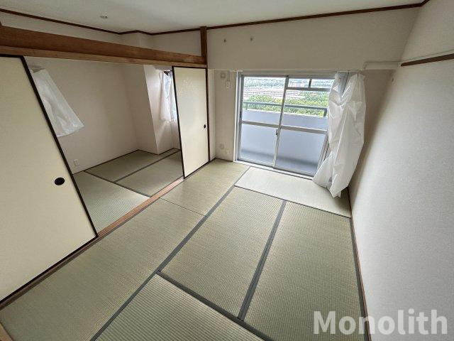 光明池駅前４号棟の和室